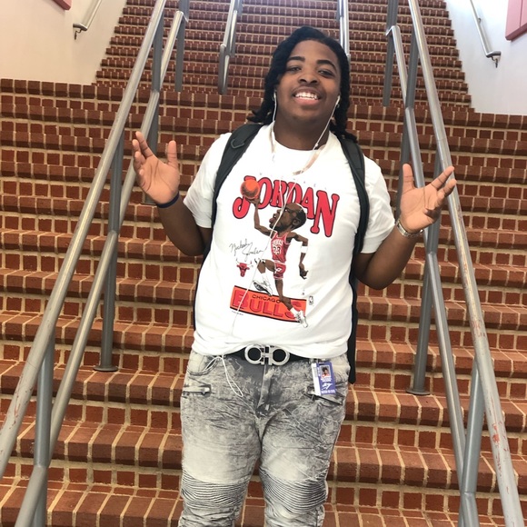 Meet your Posher, Michael - Picture 1 of 2